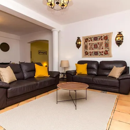 Albuera Вілла *