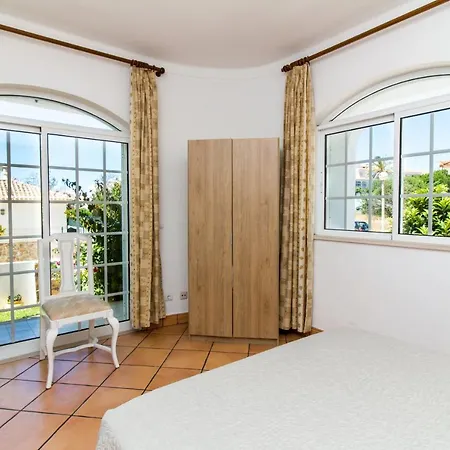 Вілла Albuera *